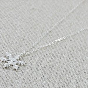 Snowflake Silver Necklace - Best Friend Jewelry, Silver Pendant, Chain Necklace 20
